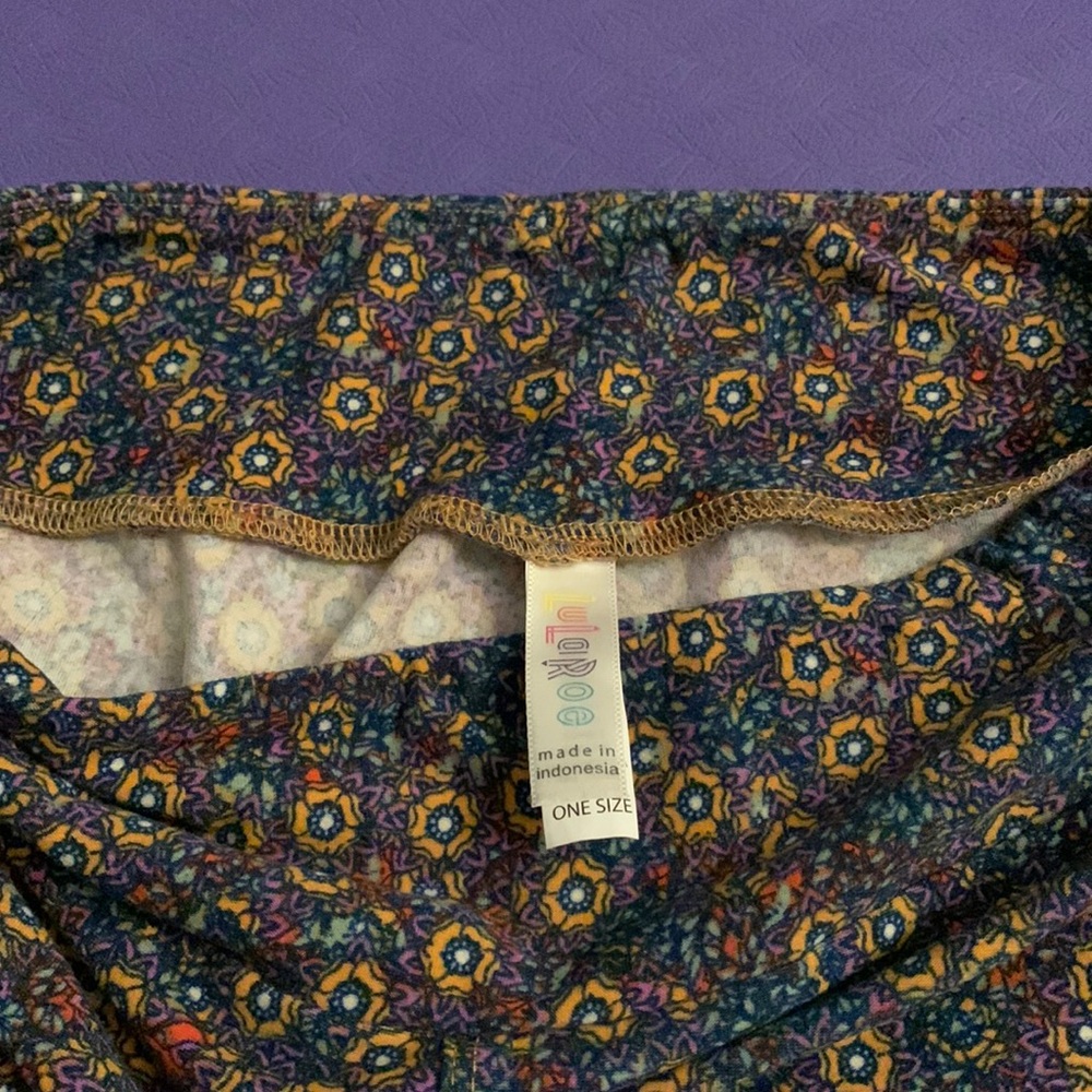 Lularoe colorful leggings one size